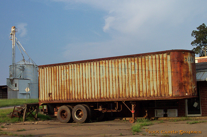 standard trailer1 hickory nc aug16 2005
