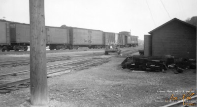 13lv_cbq_freight_louisiana_mo_1948-04-15.jpg