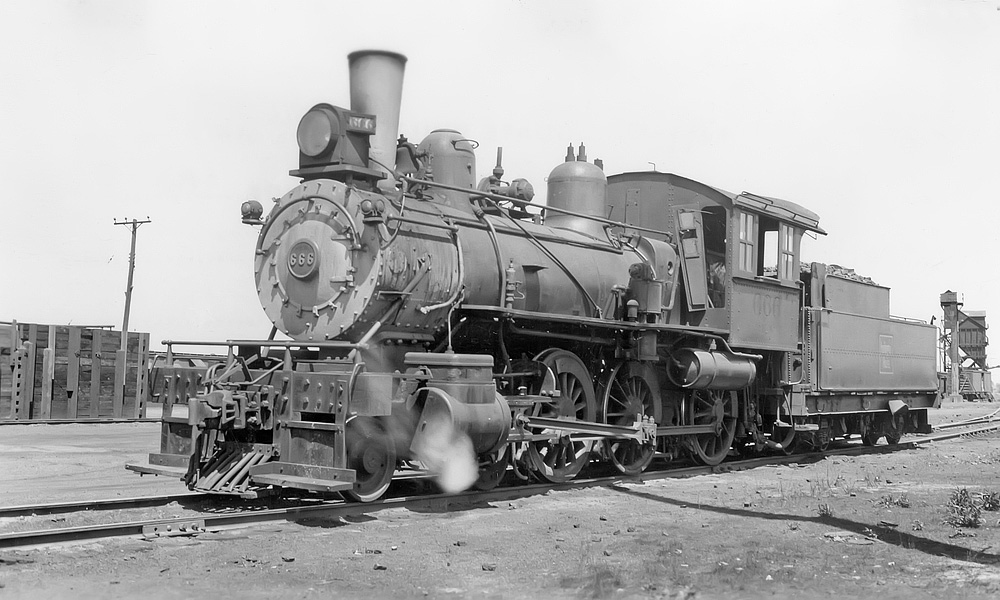 cbq 666 4-6-0 west eola il may31 1937
