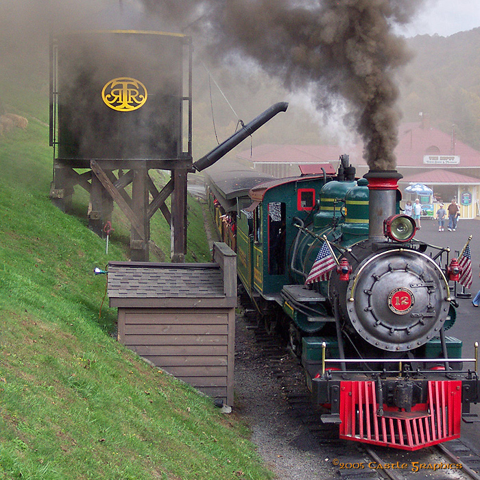 trr 12 4-6-0 blowing rock nc oct2004
