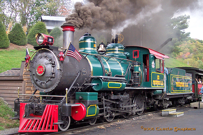 trr 12a 4-6-0 blowing rock nc oct2004
